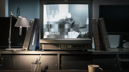 Watch Jeffrey Epstein: Filthy Rich | Netflix Official Site